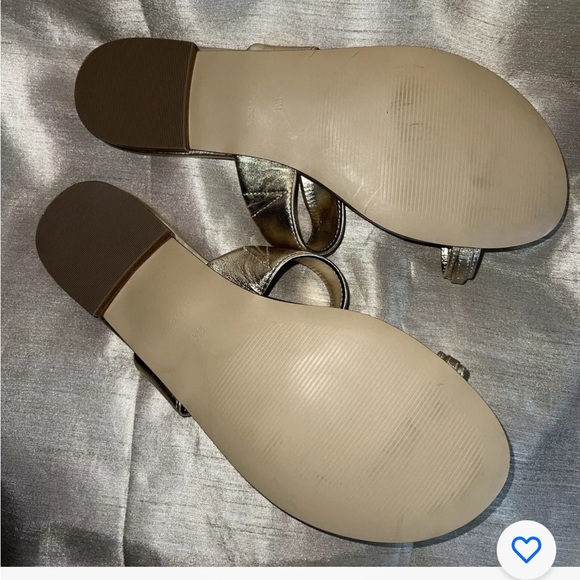 Lilly Pulitzer 9 Callie gold toe sandals nwob - Picture 3 of 5